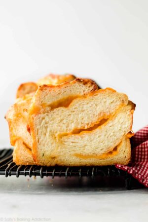 Super Cheesey Sandwich Loaf